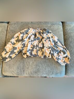 Zara Gray Floral Print Elastic Waist crop top